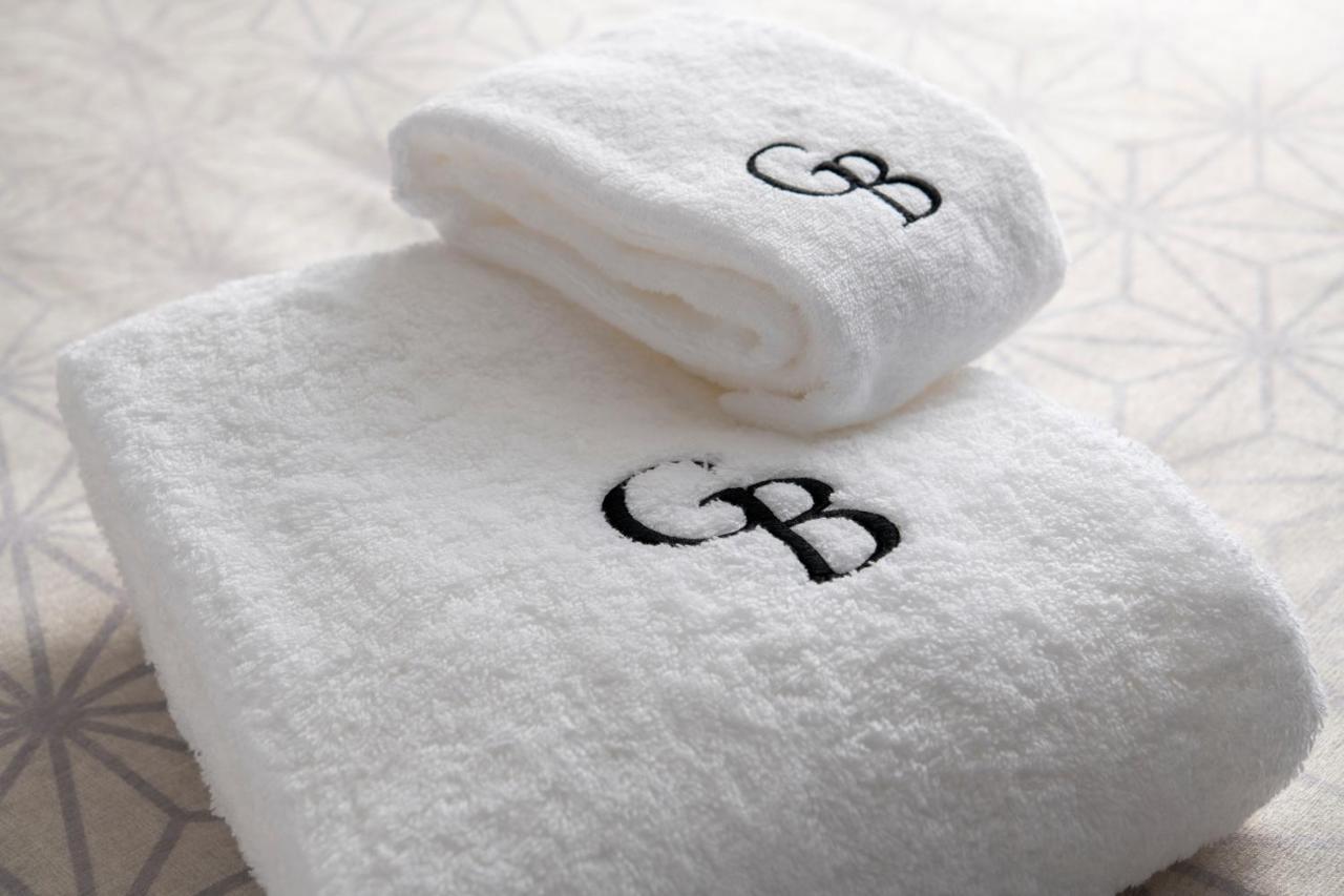 Hotel Grandbach Szendai Kültér fotó